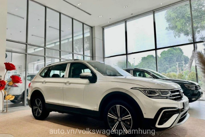 Volkswagen Tiguan 2024