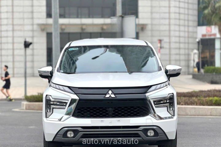 Mitsubishi Xpander AT Premium 2023