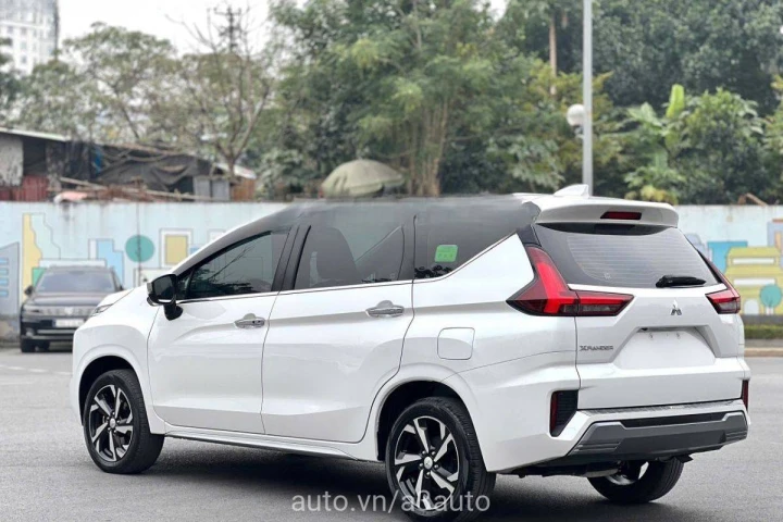 Mitsubishi Xpander AT Premium 2023