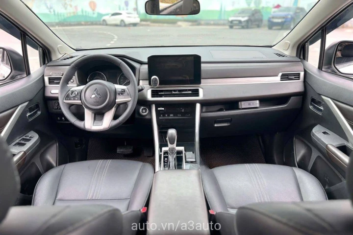 Mitsubishi Xpander AT Premium 2023