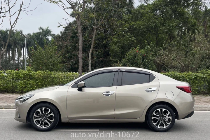 Mazda 2 2016