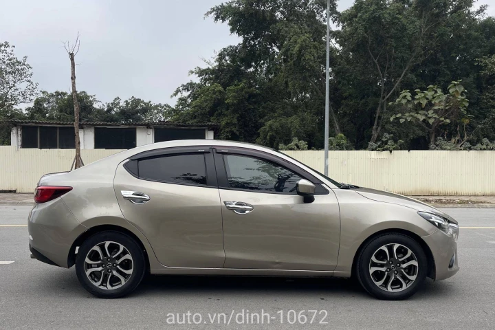 Mazda 2 2016