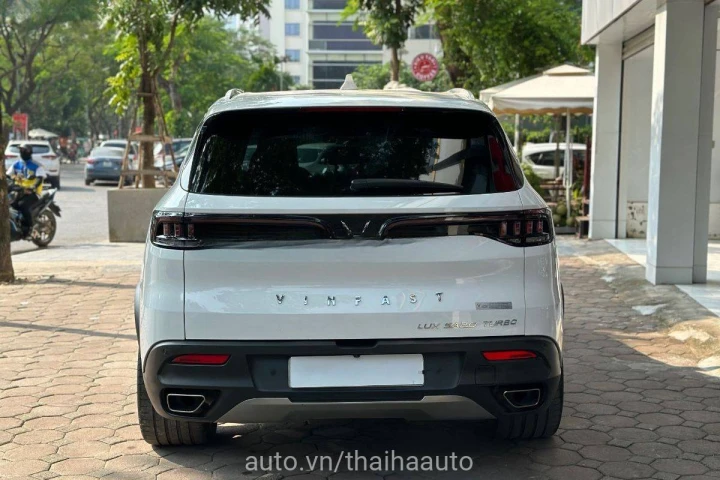 VinFast Lux SA2.0 Premium 2020