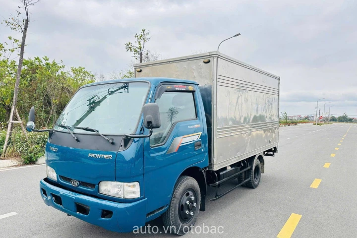 Hãng khác Xe tải thùng 2016