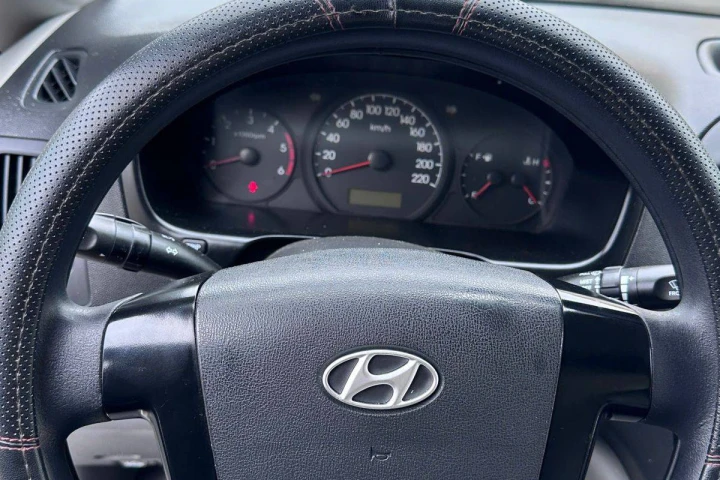 Hyundai Xe tải van 2011