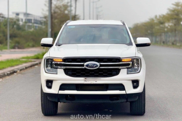 Ford Everest Ambiente 2023