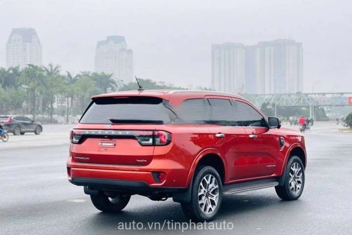 Ford Everest Titanium 2022