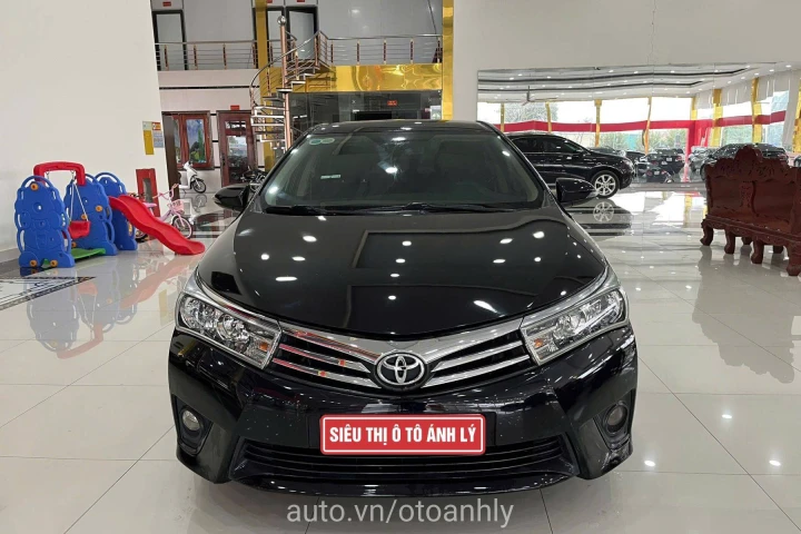 Toyota Corolla Altis 1.8G 2015