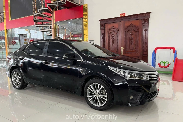 Toyota Corolla Altis 1.8G 2015