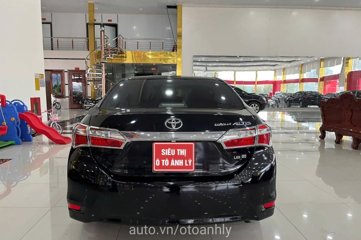 Toyota Corolla Altis 1.8G 2015
