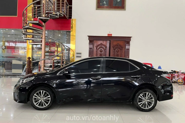 Toyota Corolla Altis 1.8G 2015