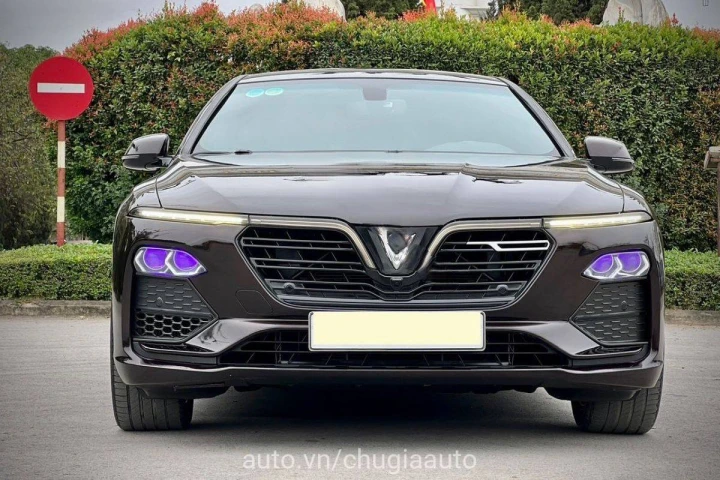 VinFast Lux A2.0 2020