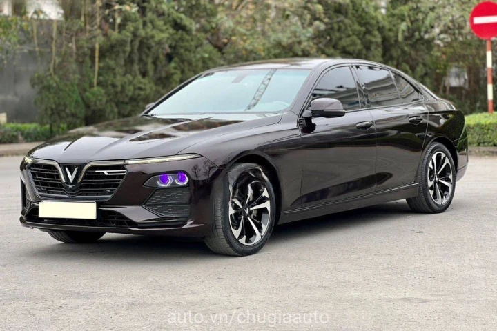 VinFast Lux A2.0 2020