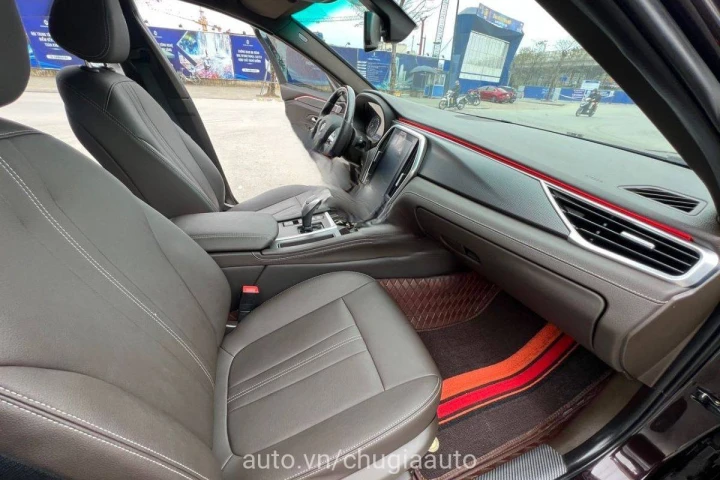 VinFast Lux A2.0 2020