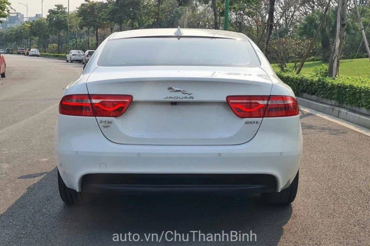 Jaguar XF 2015