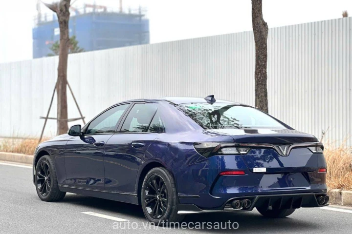 VinFast Lux A2.0 2020