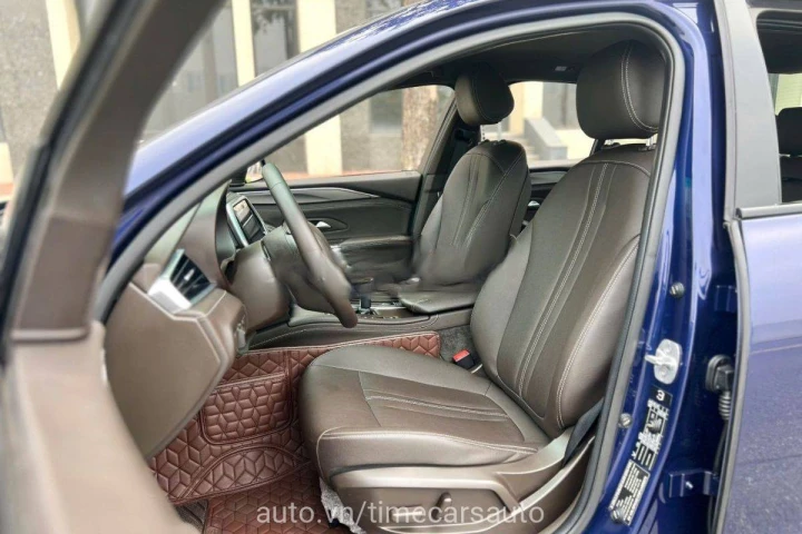 VinFast Lux A2.0 2020