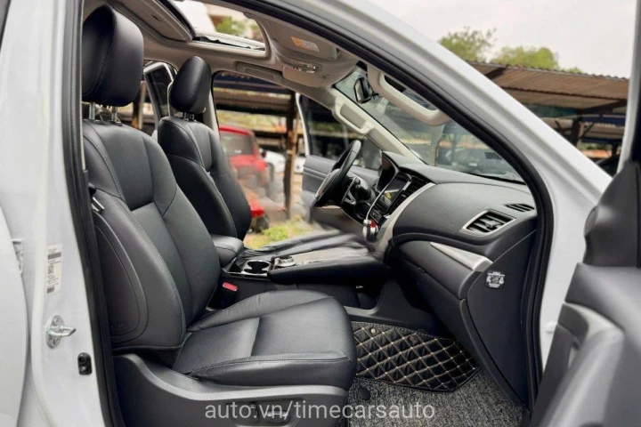 Mitsubishi Pajero 2021
