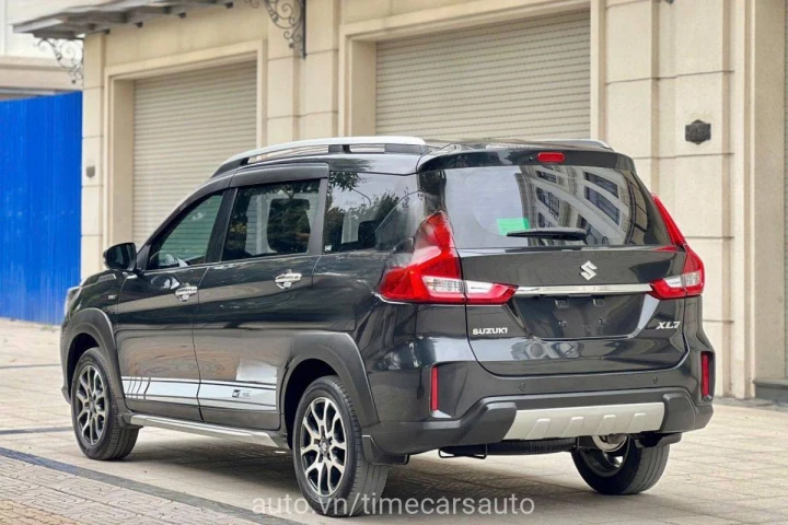 Suzuki XL7 2022