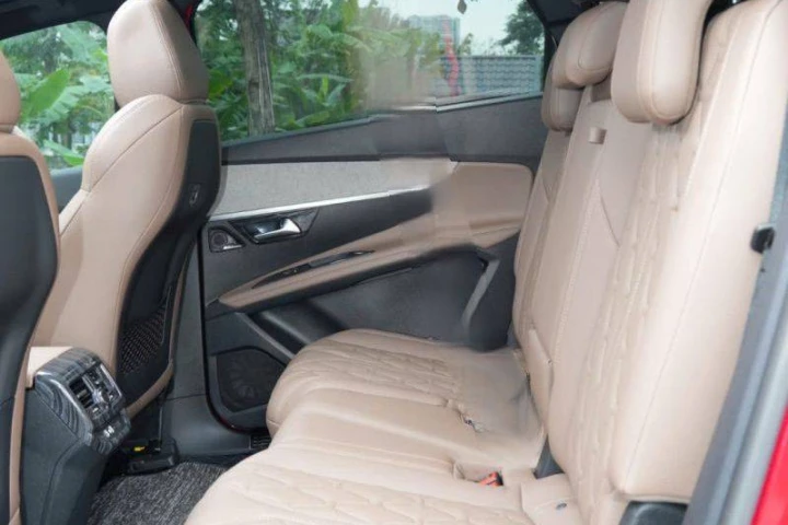 Peugeot 5008 GT 2024