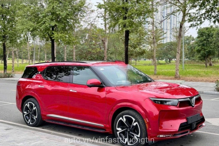 VinFast VF 9 2024