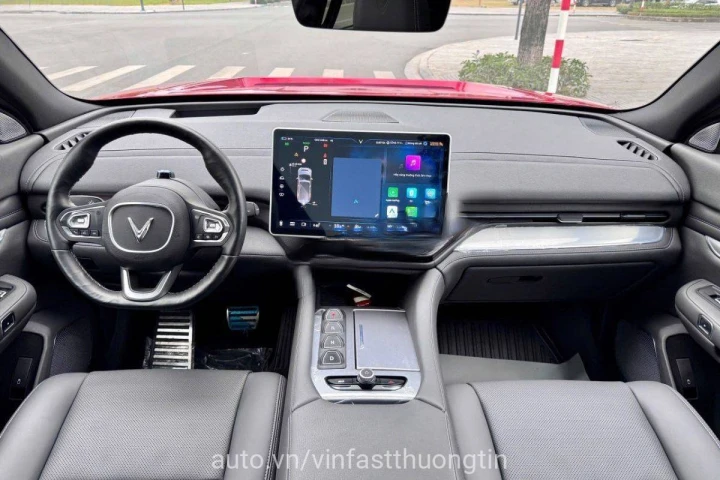 VinFast VF 9 2024