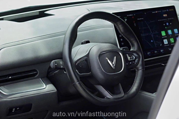 VinFast VF 9 2024