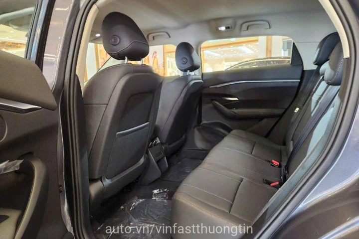 VinFast VF 7 2024