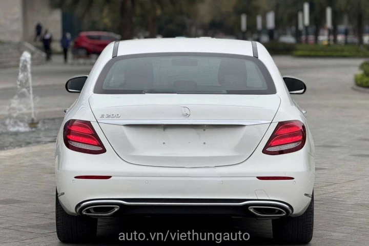 Mercedes-Benz E-Class E200 2020