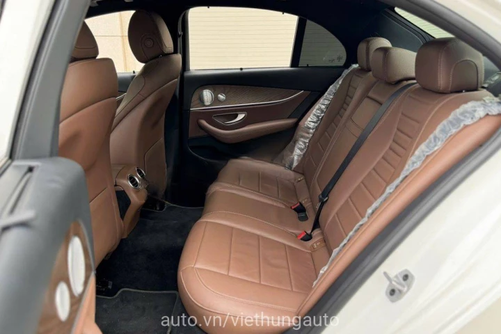 Mercedes-Benz E-Class E200 2020