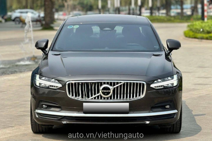 Volvo S90 2022