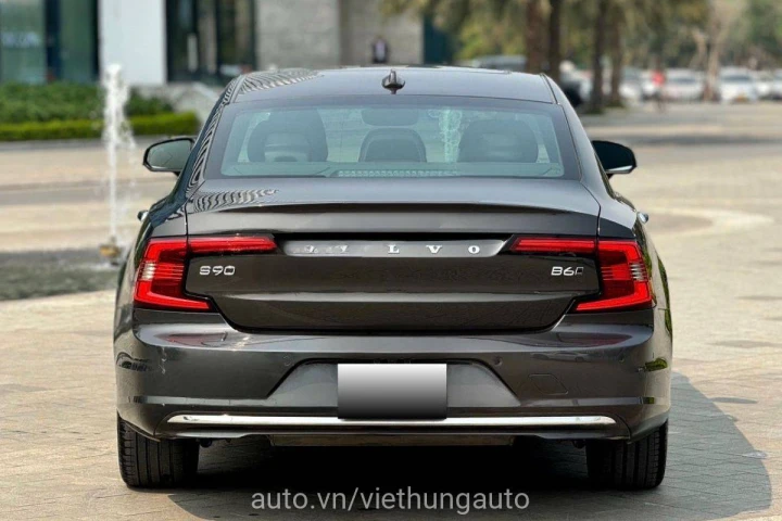 Volvo S90 2022