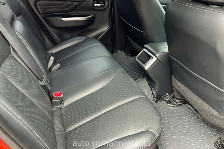 Mitsubishi Triton 2021