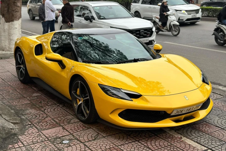 Ferrari 296 2022