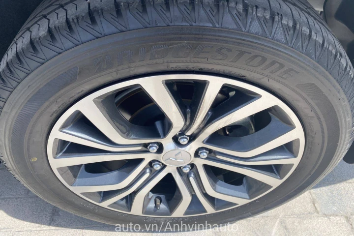 Mitsubishi Outlander 2018