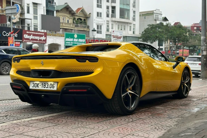 Ferrari 296 2022