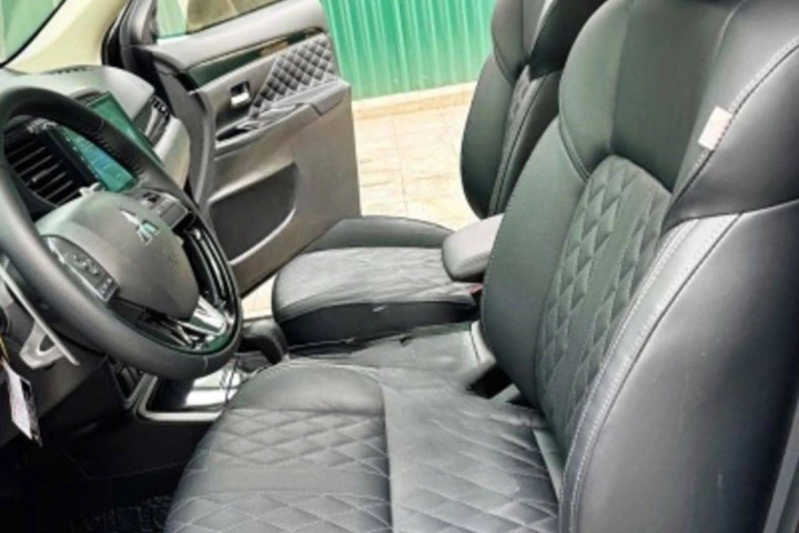 Mitsubishi Outlander 2.0 CVT Premium 2022