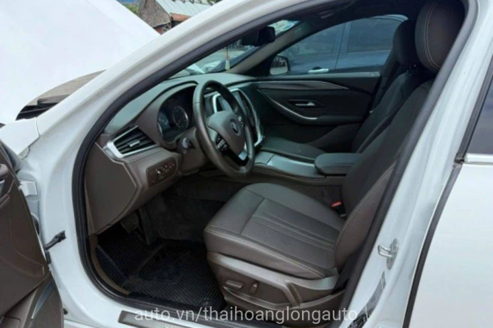 VinFast Lux A2.0 Premium 2022