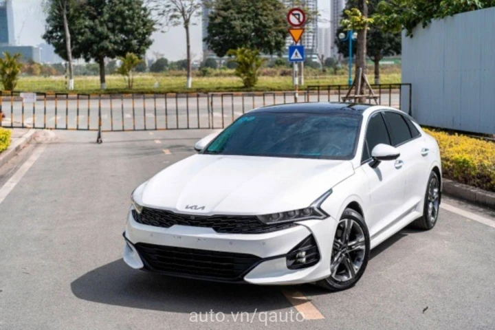 Kia K5 Premium 2022