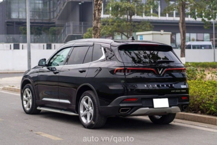 VinFast Lux SA2.0 2022