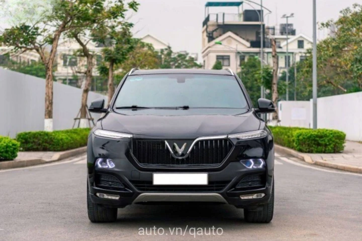 VinFast Lux SA2.0 Base 2022
