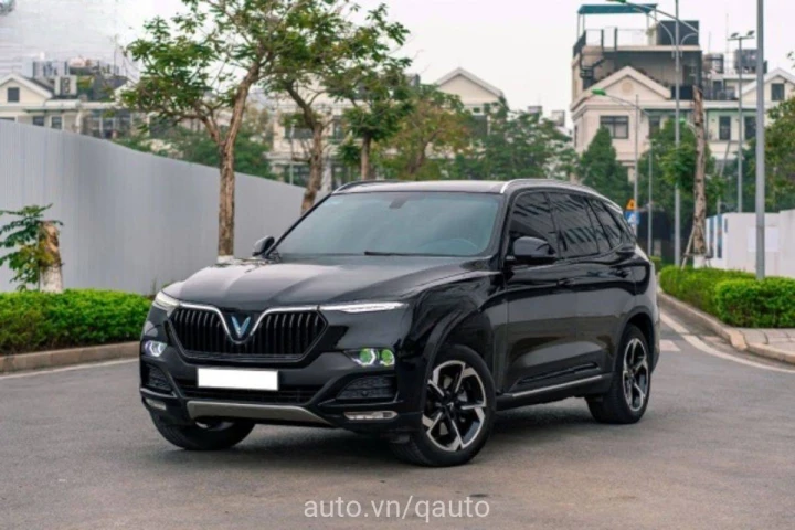 VinFast Lux SA2.0 Base 2022