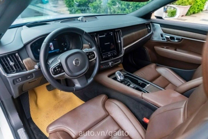 Volvo S90 2022