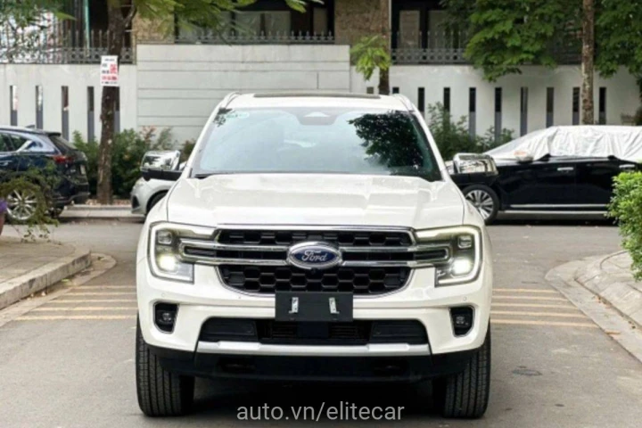 Ford Everest Titanium 2024