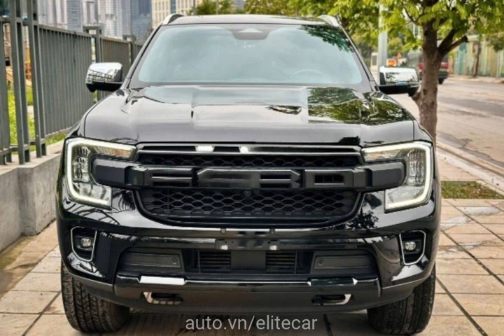 Ford Everest Titanium 2023
