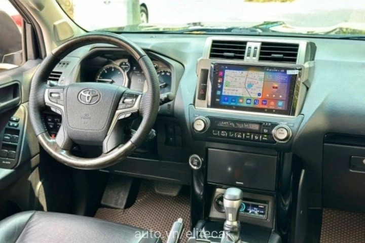 Toyota Land Cruiser Prado 2015