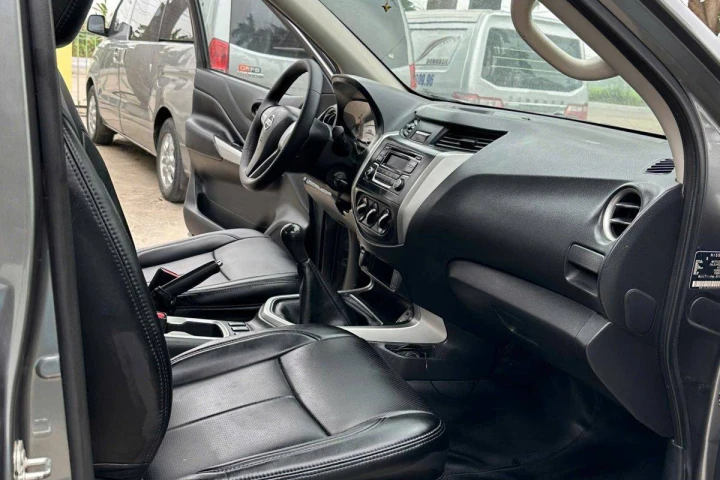 Nissan Navara 2015