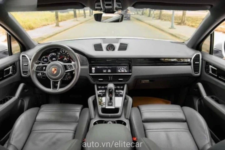 Porsche Cayenne 2020