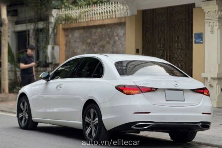Mercedes-Benz C-Class C200 2021