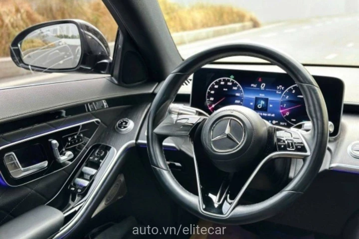 Mercedes-Benz S-Class S450 2022